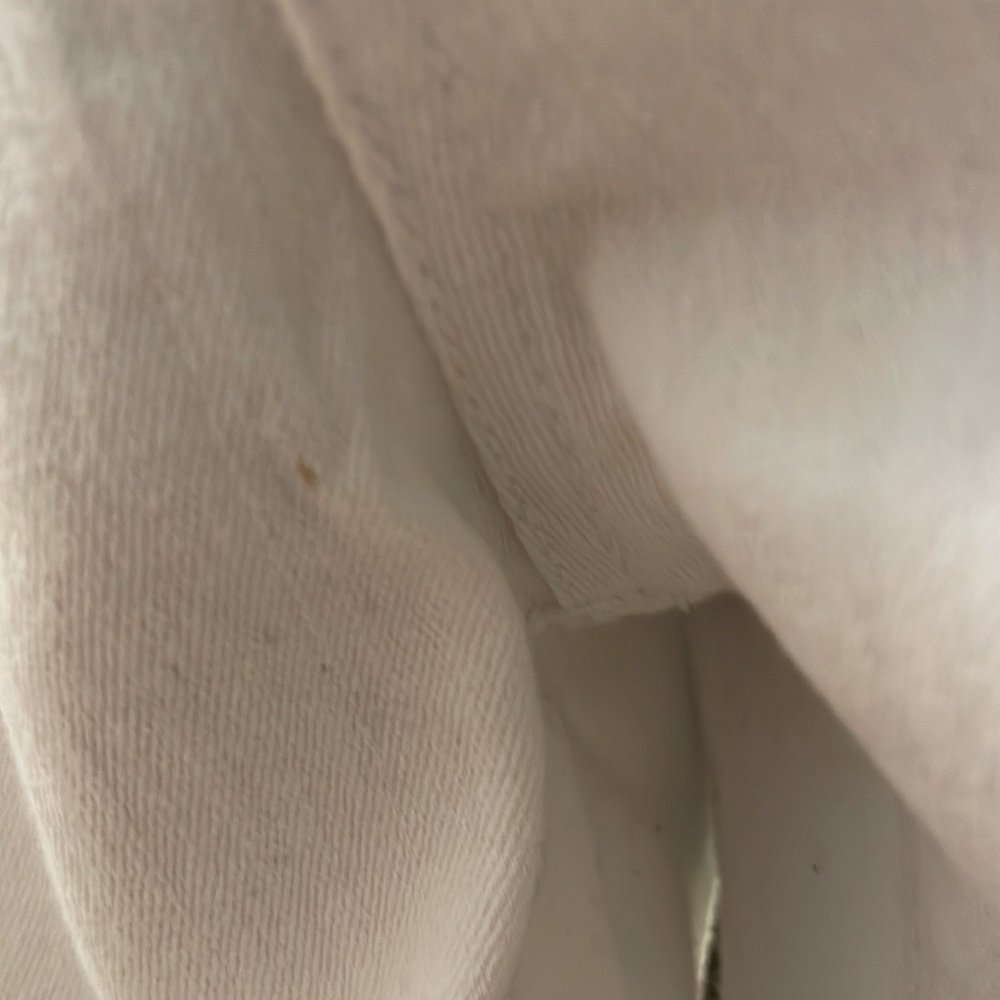 White Capris - Picture 4 of 16